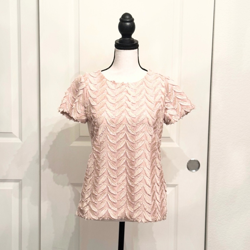Weston (Anthropologie) Pink Gold Short Sleeve Applique Blouse Top, Size XS - Picture 1 of 8